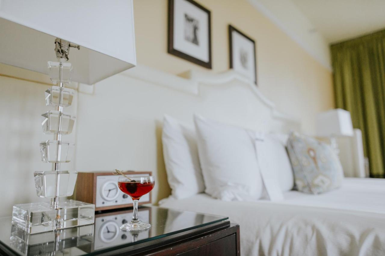Hotel Deluxe Портленд Экстерьер фото