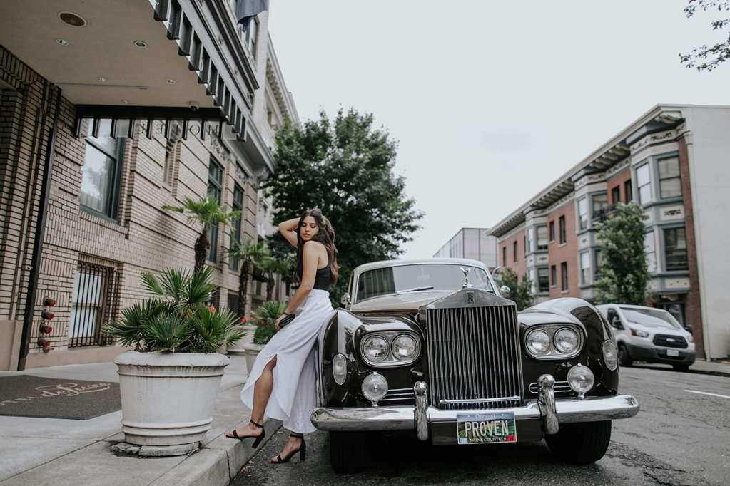 Hotel Deluxe Портленд Экстерьер фото